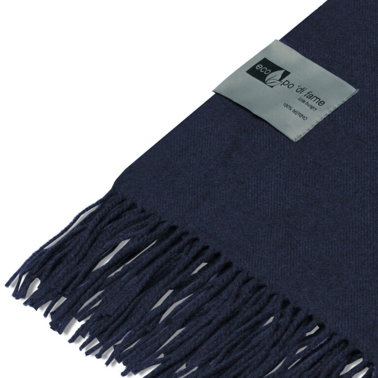Mt Lodge Merino Blanket - Image 10