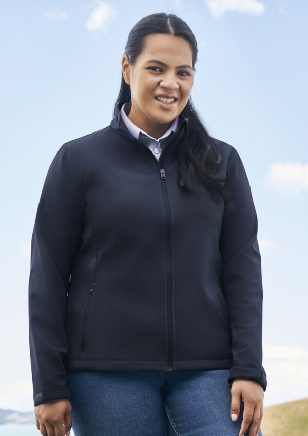 Womens Apex Softshell Jacket - Image 2