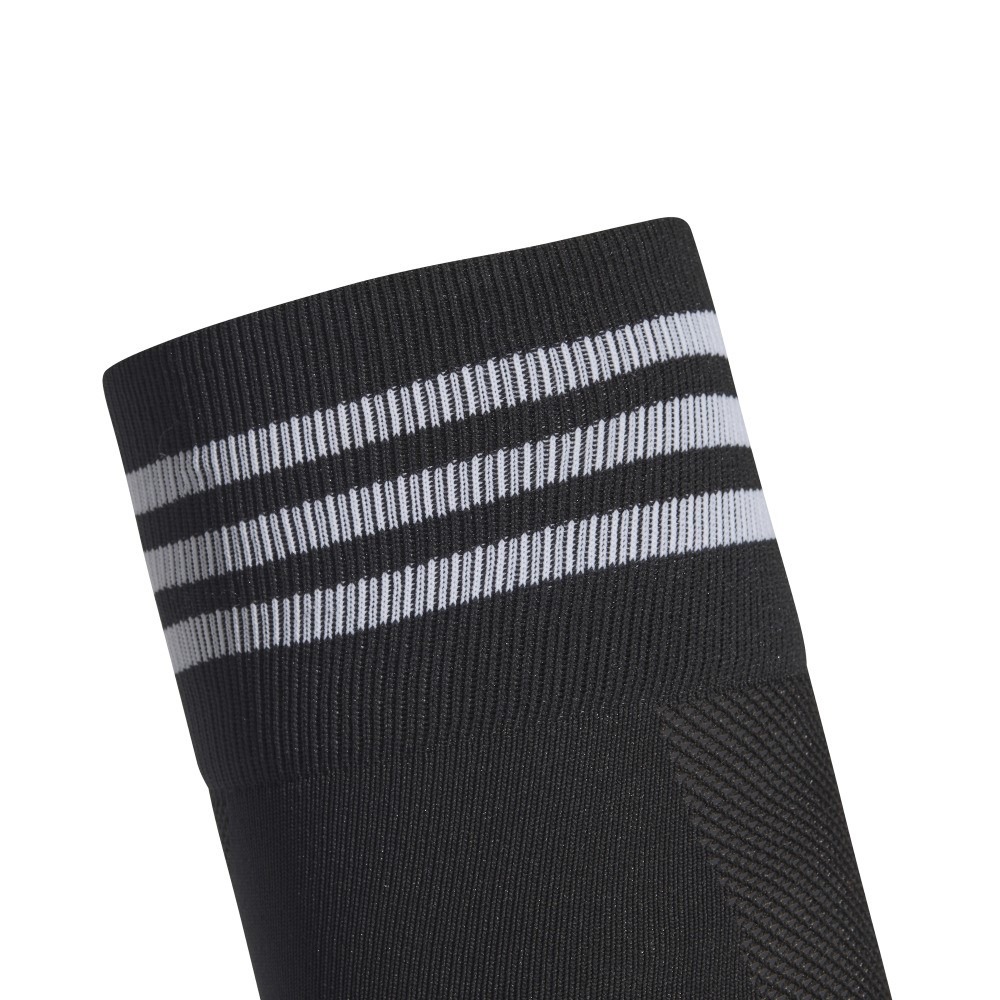 Adi 18 Socks - Black/White Adi 18 Socks - Black/White